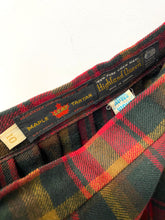 Load image into Gallery viewer, Highland Queen Kilt (XS)
