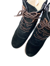 Load image into Gallery viewer, Blondo Boots (11)
