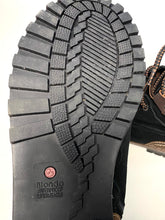 Load image into Gallery viewer, Blondo Boots (11)
