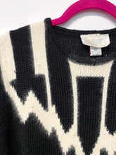 Load image into Gallery viewer, 80’s Dossi Sweater (L)
